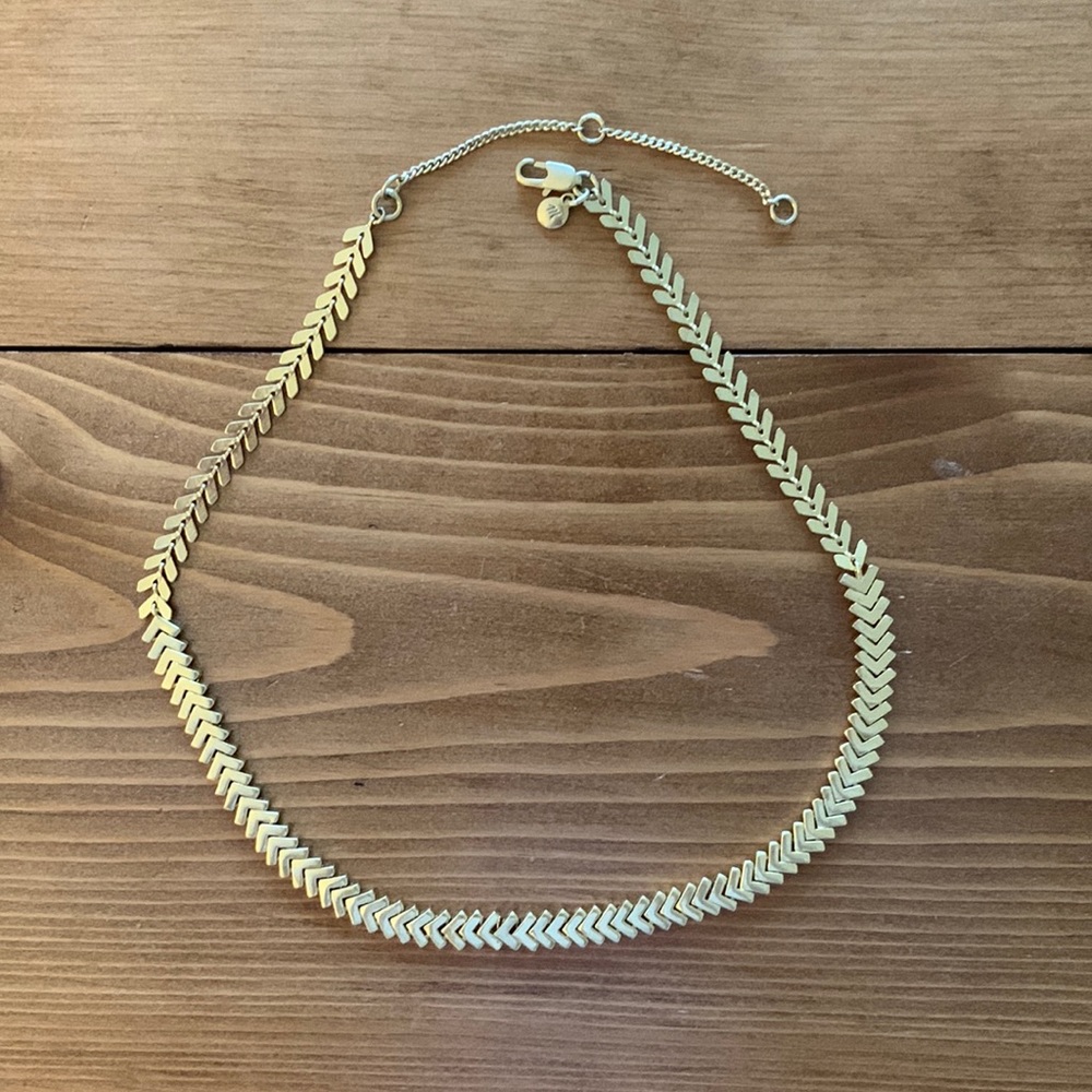 Madewell Arrowstack Chevron necklace